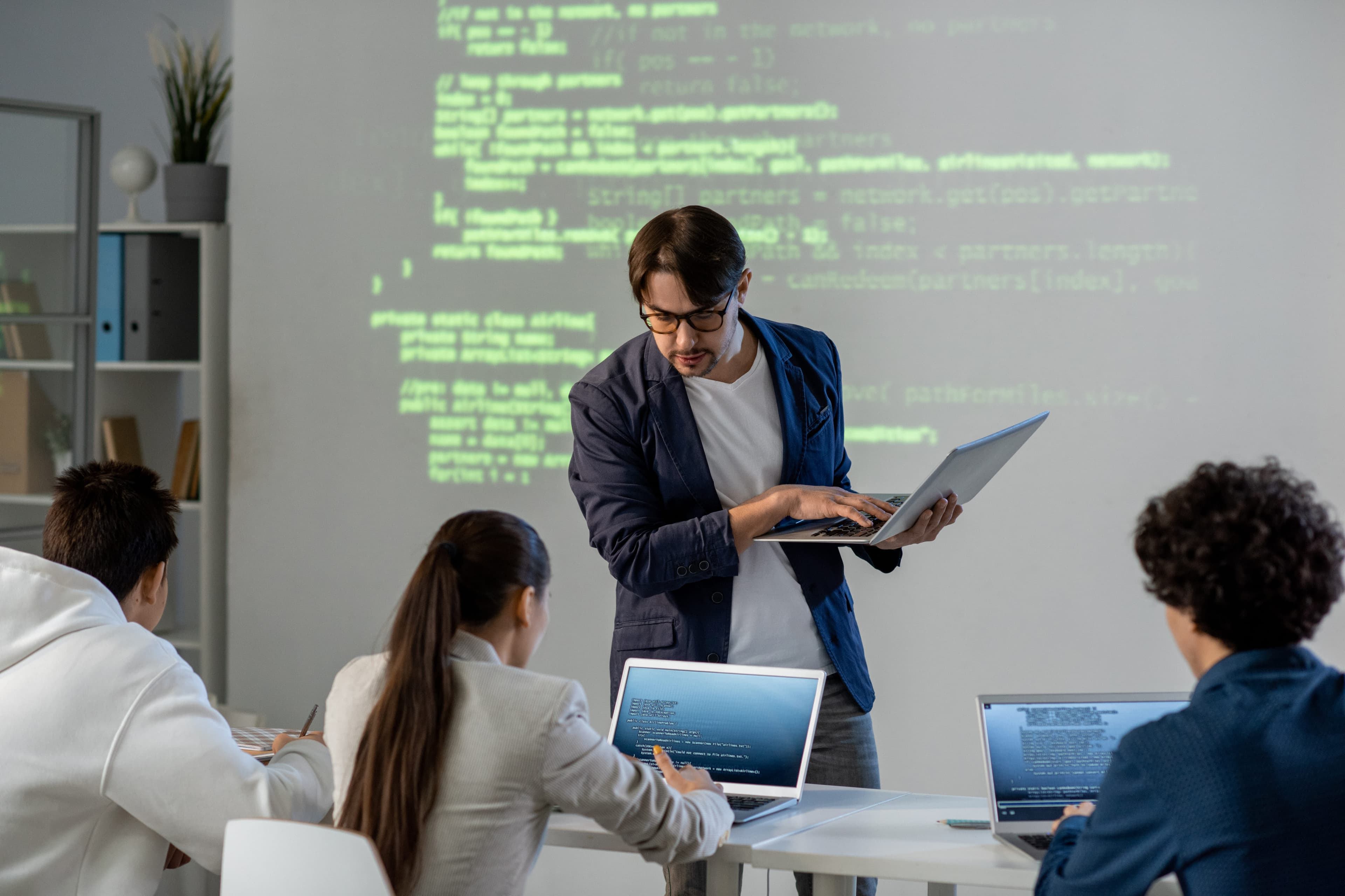 How to Enhance Customer Experience with a Digital Payment Solution